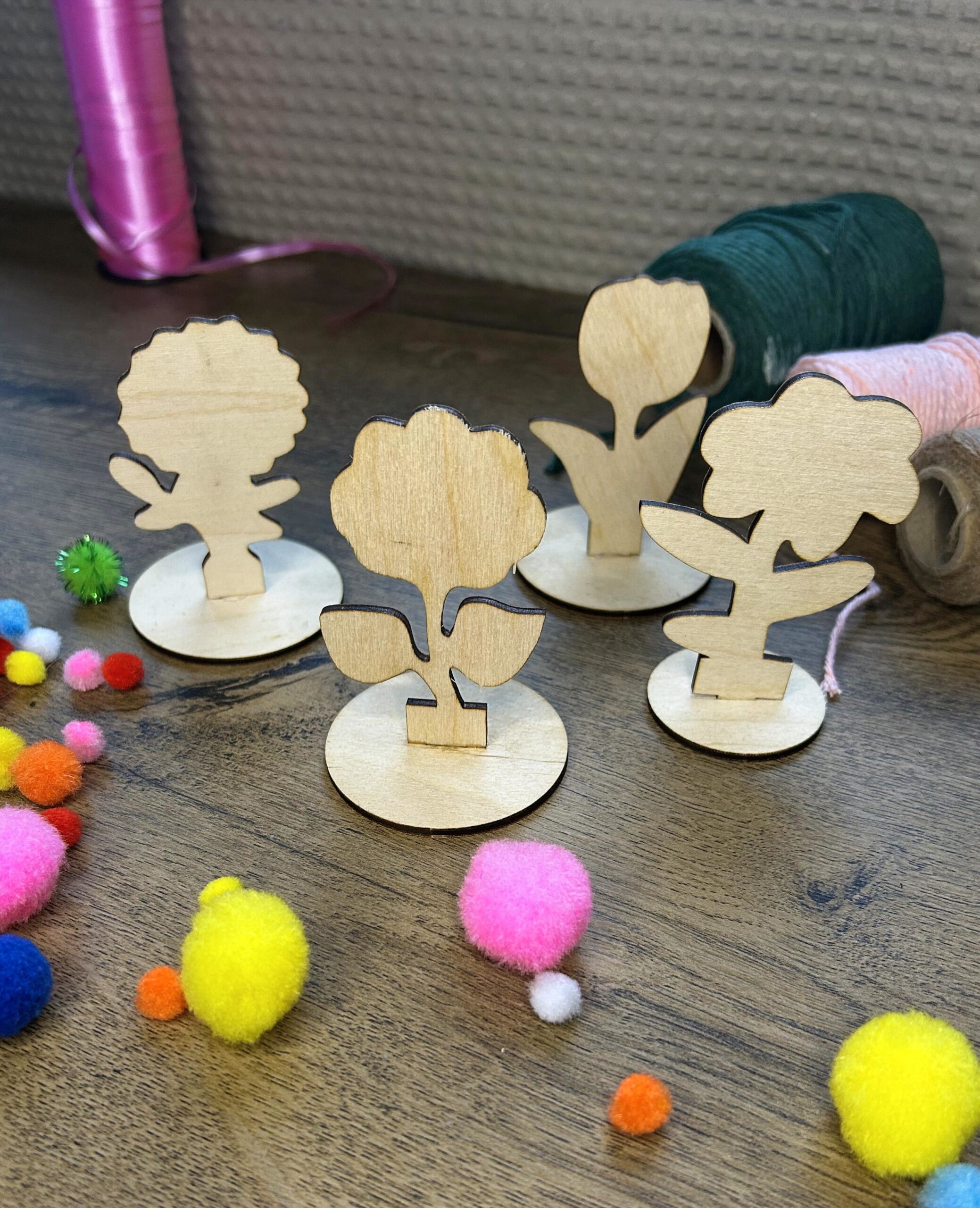 Kwiatuszki wiosenne Baza ze sklejki