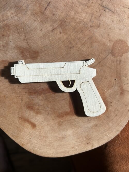 Pistolet ze sklejki do ozdabiania – kreatywna baza do prac plastycznych